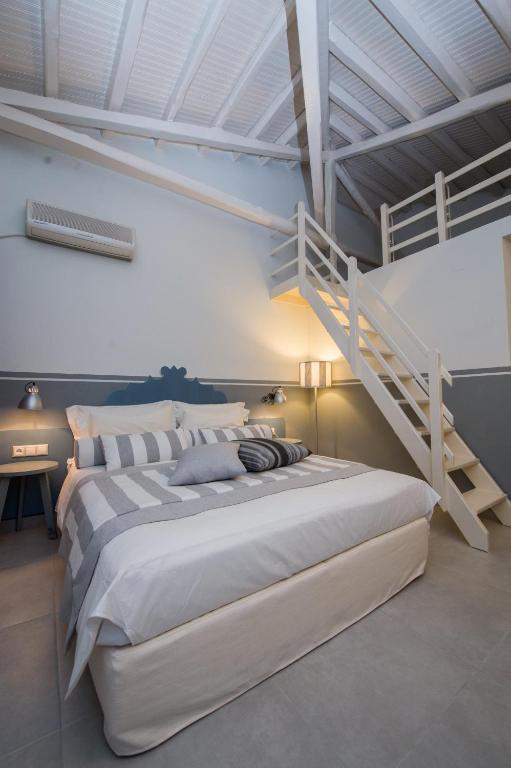 Alkyon Hotel ปาติติริ ภายนอก รูปภาพ