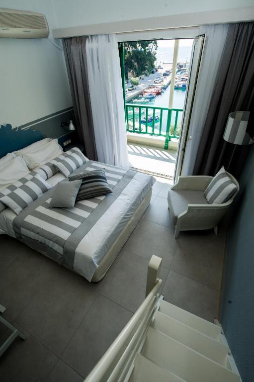 Alkyon Hotel ปาติติริ ภายนอก รูปภาพ